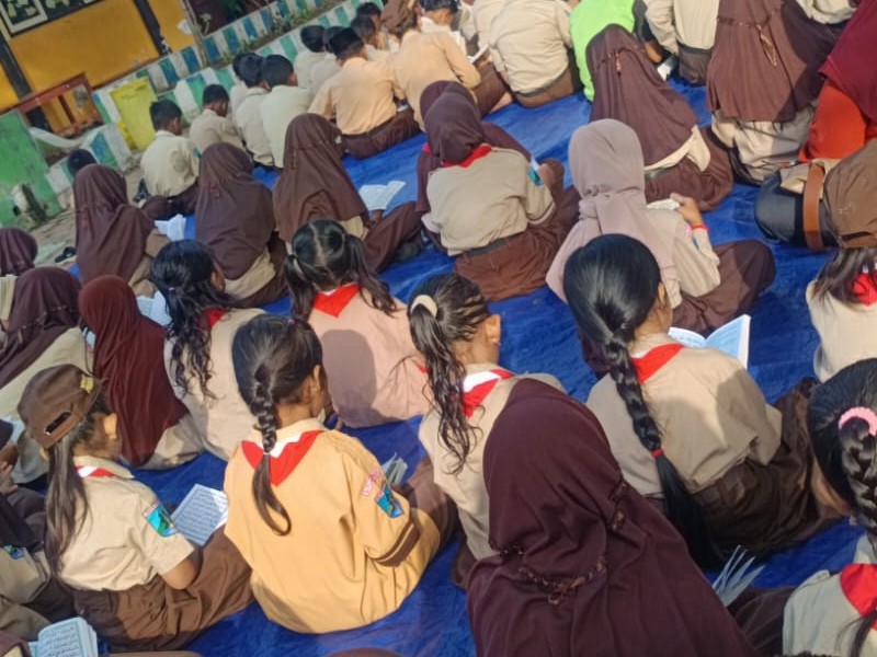 JUM'AT MENGAJI, TAHLIL DAN DOA BERSAMA